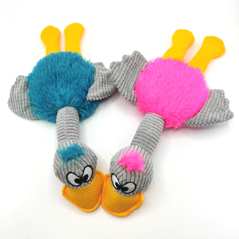 Rață de jucărie de pluș Three Squeakers